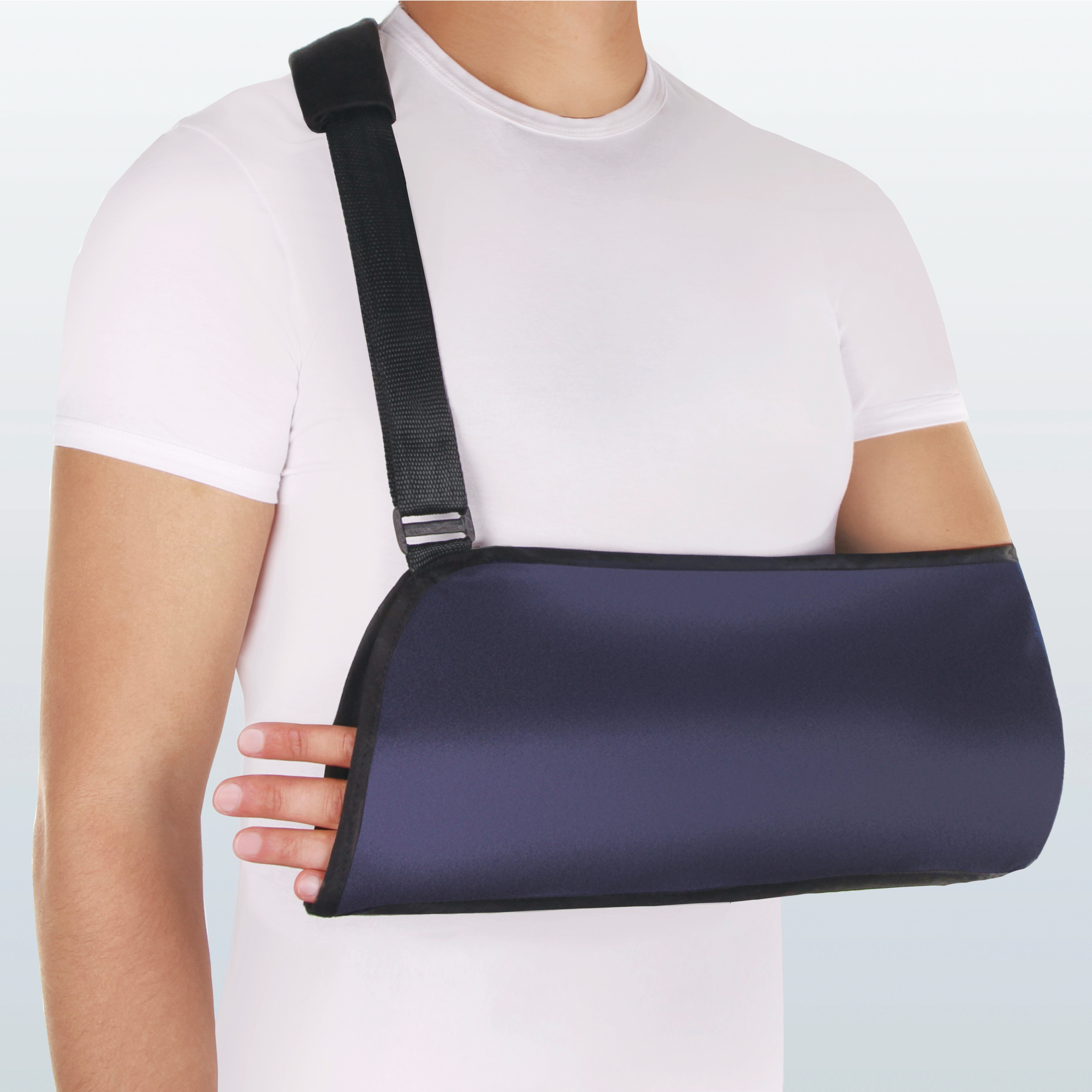 Potrebna bo opornica za roko pri bolečinah in mravljincih v zapestju